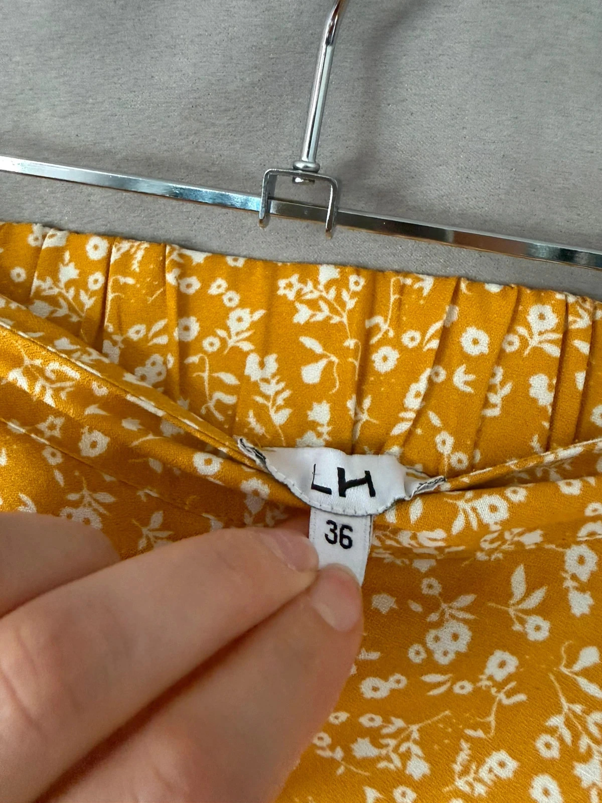Falda asimétrica amarilla talla 36 – photo 2